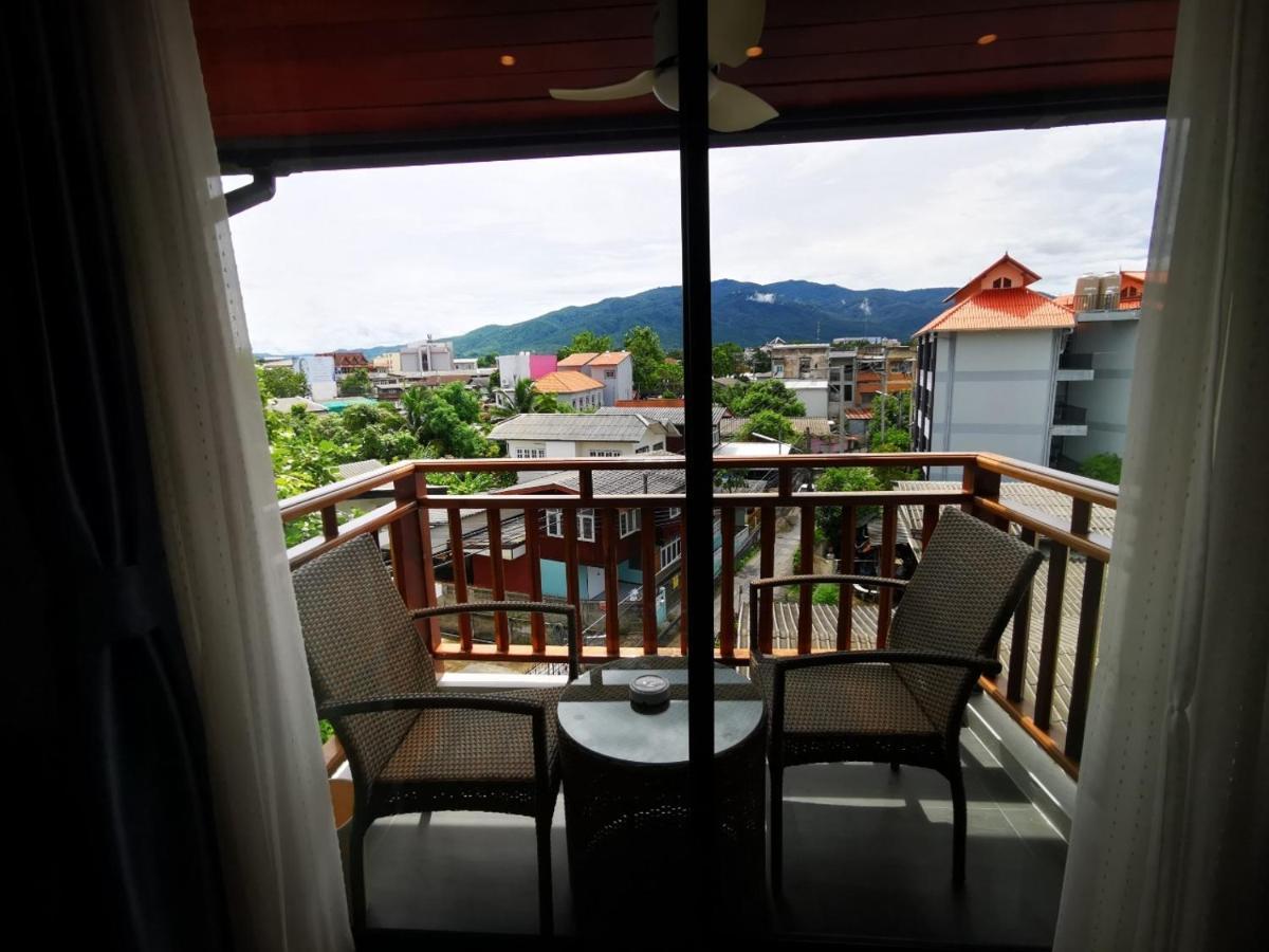 Hotel De Wualai-Sha Extra Plus Chiang Mai Exterior photo
